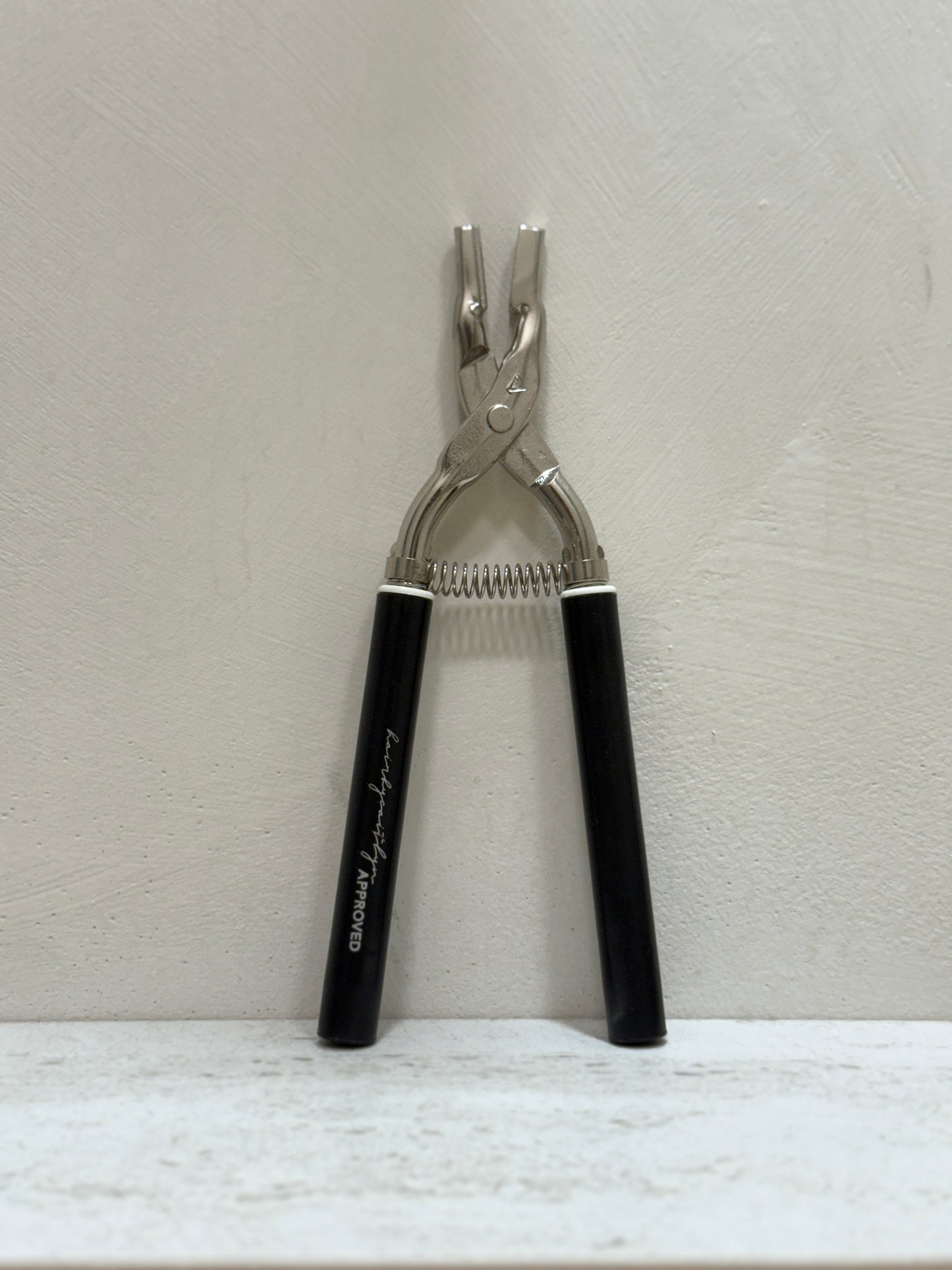 LIMITED EDITION | Keratin Bond Removing Pliers