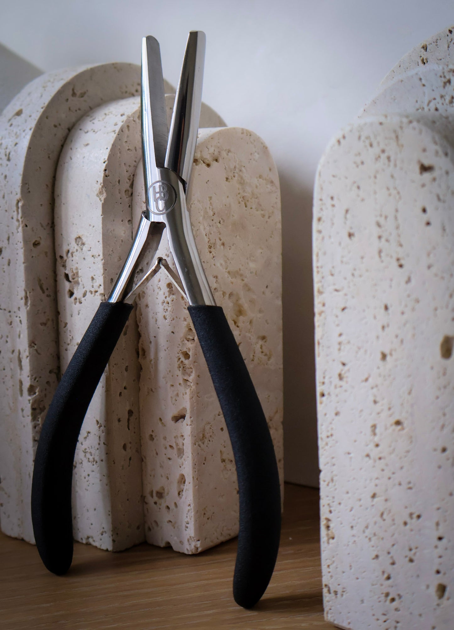 The Flat Form Pliers | Keratin Bond Customization Tool