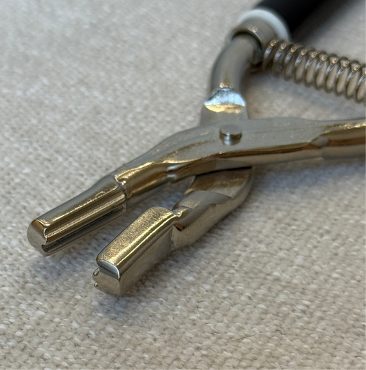 LIMITED EDITION- (Fine) Keratin Bond Removing Pliers