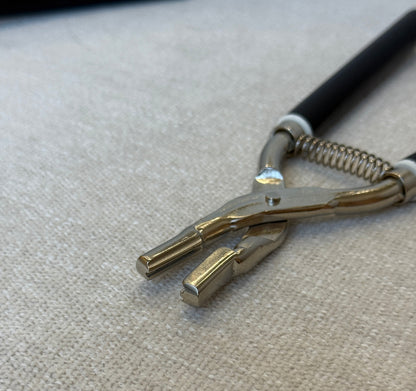 LIMITED EDITION  | Keratin Bond Removing Pliers