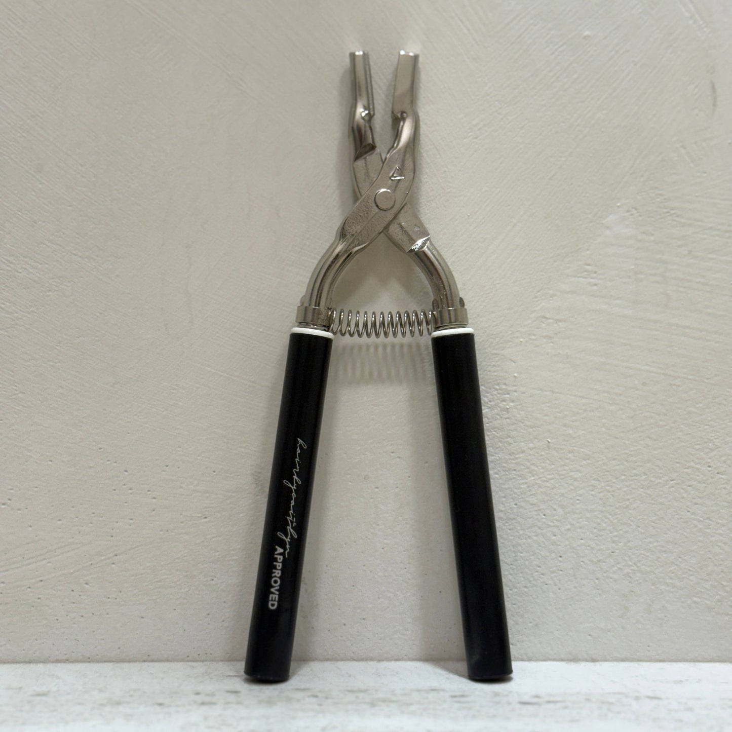 LIMITED EDITION | Keratin Bond Removing Pliers - Gentle